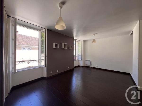 Appartement à vendre  2 pièces - 42,15 m2 FONTAINEBLEAU - 77