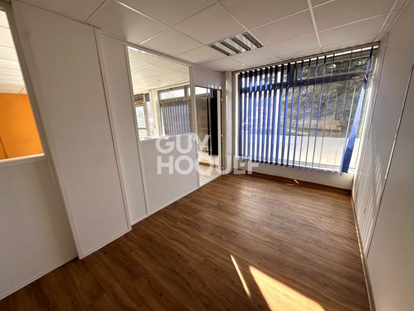 Murs de Bureaux - Local commercial avec vitrine, 160 m² avec parkings - A vendre à Perpignan (66000) Quartier La Lunette