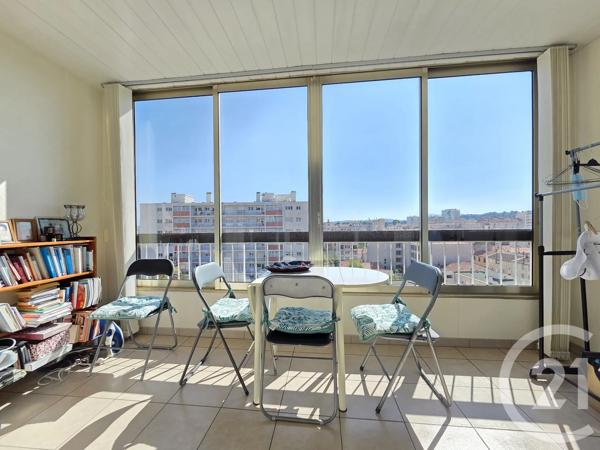 Appartement T3 à vendre  3 pièces - 64,88 m 2   TOULON  - 83