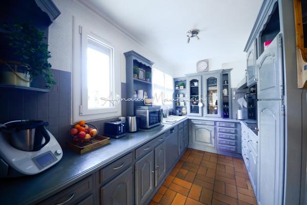 Duplex indépendant avec grande terrasse privative