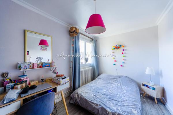 Duplex indépendant avec grande terrasse privative