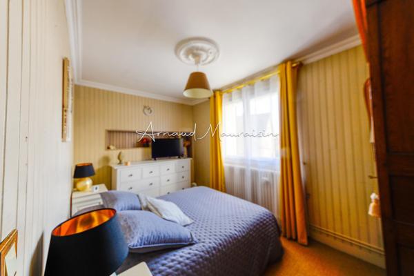 Duplex indépendant avec grande terrasse privative