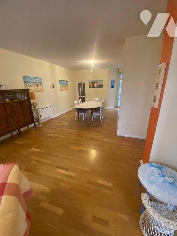 CALAIS CENTRE AVENUE WILSON APPARTEMENT 148 m²