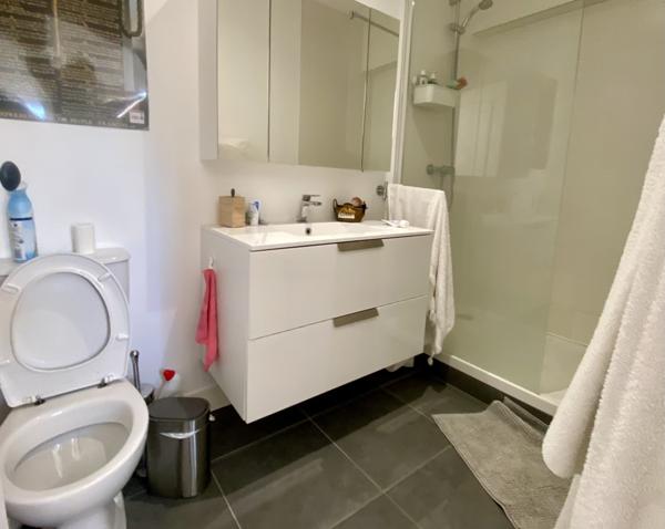 POITIERS PLATEAU, Appartement T4 de 91.50 m² avec 2 emplacements de parking