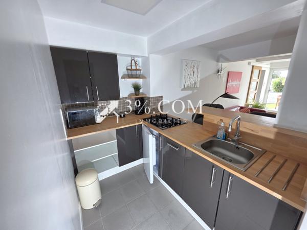 Villa 5 pièce(s) 4 chambre(s) 222 m²