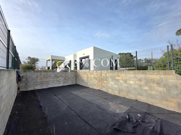 Villa 5 pièce(s) 4 chambre(s) 222 m²