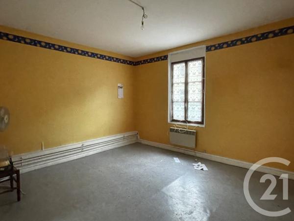 Immeuble à vendre  203 m2 GUISE - 02