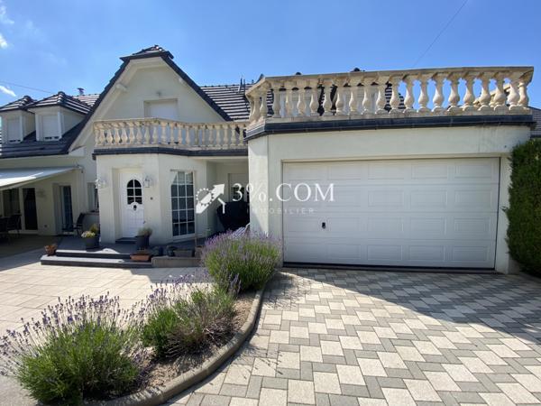 Maison 7 pièce(s) 4 chambre(s) 203 m²