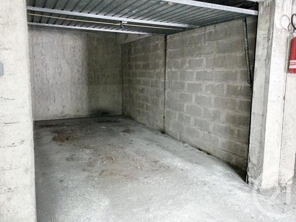 parking à vendre  15 m2 BREST - 29