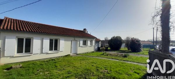 Maison à vendre 4 pièces 95 m² Moncoutant-sur-Sèvre