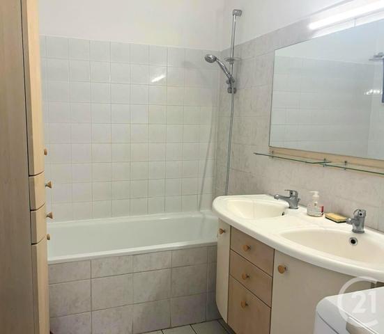 Appartement F3 à vendre  3 pièces - 75 m2 VILLEURBANNE - 69