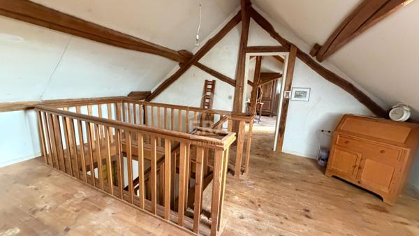 Maison à rénover de 11 pièces à Boinville-en-Mantois - Fort potentiel
