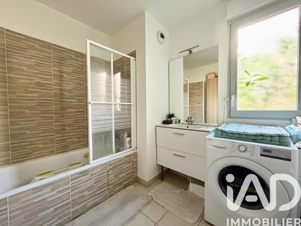 Appartement à vendre 3 pièces 65,59 m² Ormesson-sur-Marne