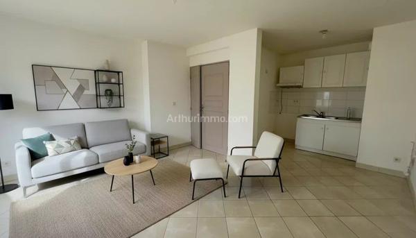 Vente Appartement 3 pièces 63 m2 à Saint-Fargeau-Ponthierry