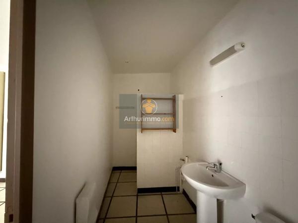 Location Appartement 1 pièces 37 m2 à Apt