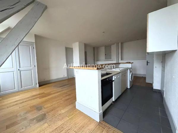 Location Appartement 3 pièces 76 m2 à Dole