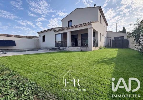 Maison à vendre 6 pièces 159 m² Morières-lès-Avignon