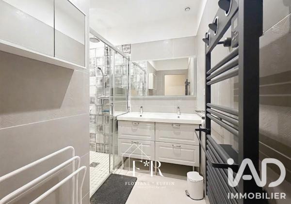 Maison à vendre 6 pièces 159 m² Morières-lès-Avignon