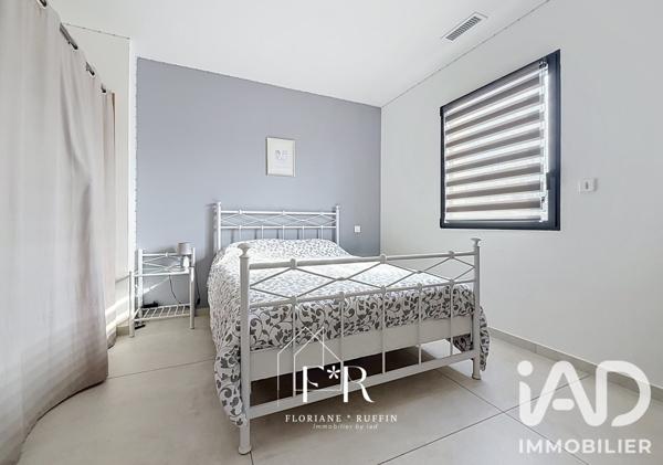 Maison à vendre 6 pièces 159 m² Morières-lès-Avignon