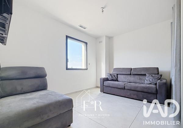 Maison à vendre 6 pièces 159 m² Morières-lès-Avignon