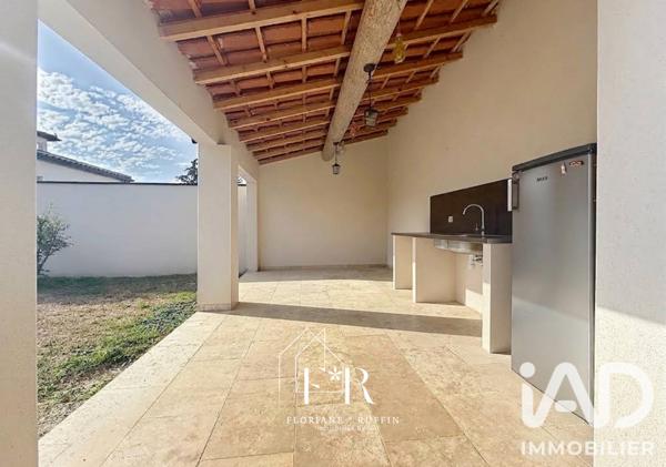 Maison à vendre 6 pièces 159 m² Morières-lès-Avignon