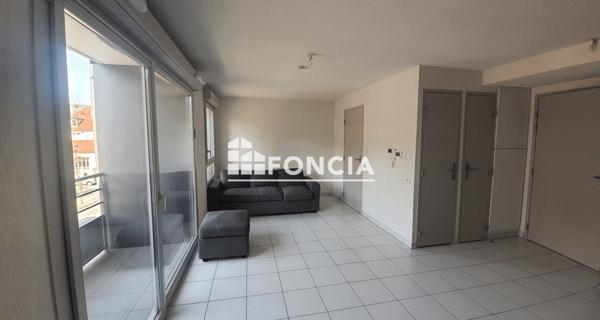 Location Studio 27.32 m² - Gap 05000