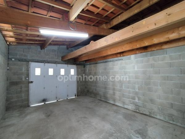 CHARENTE : RUELLE SUR TOUVRE, maison de 61 m² avec terrasse et garage