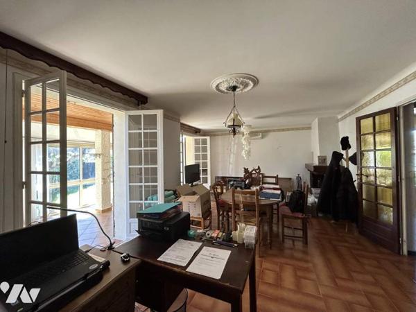 Maison individuelle 4 chambres terrain 531 m²