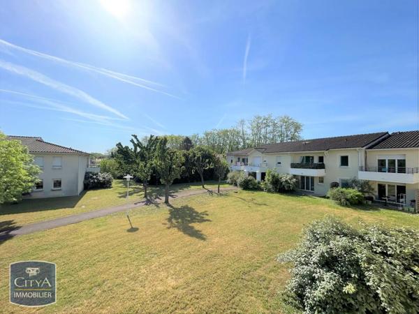 Appartement à louer 2 pièces 40.21m² Pineuilh (33220)