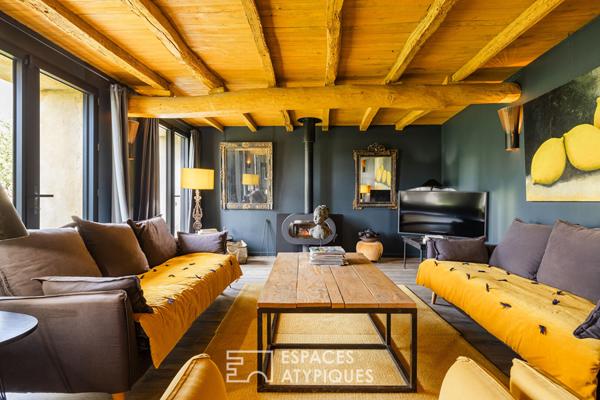 Charentaise au caractère affirmé métamorphosé en écrin d’élégance