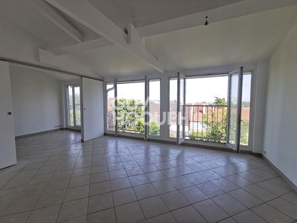 À vendre Appartement lumineux 3 pièces Secteur Victor Hugo