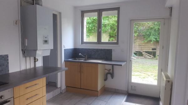 MAISON T4 ST ETIENNE DU VAUVRAY - 4 pièce(s) - 78.64 m2