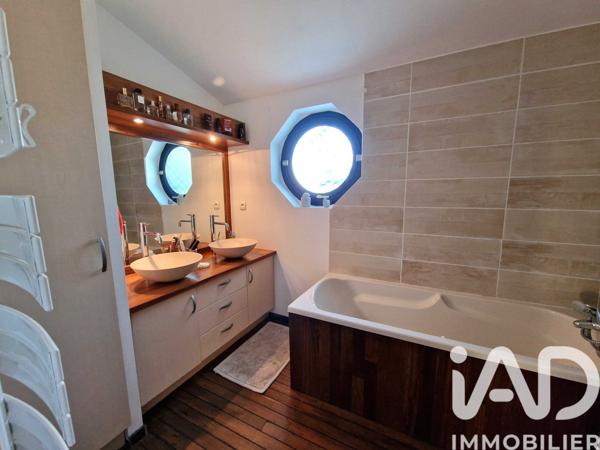 Maison à vendre 7 pièces 145 m² Vairé