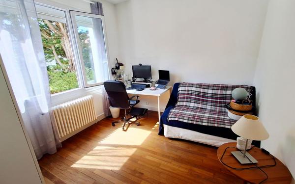 Maison à vendre    7 pièces • 144 m2 Saint-Pierre-lès-Nemours