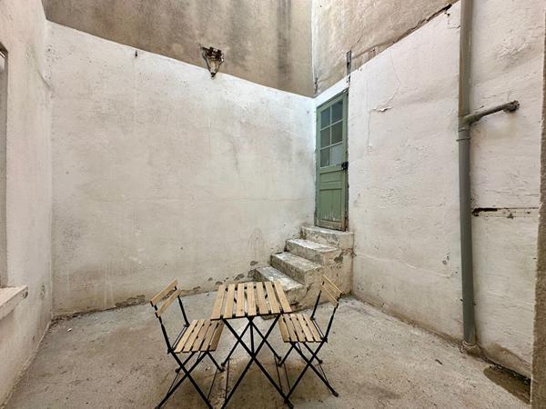APPARTEMENT EN TRIPLEX A CARCASSONNE PROCHE DE LA CITE