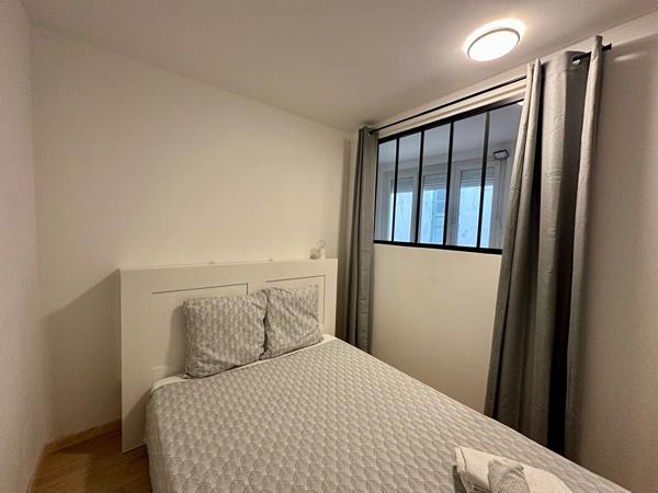 APPARTEMENT EN TRIPLEX A CARCASSONNE PROCHE DE LA CITE