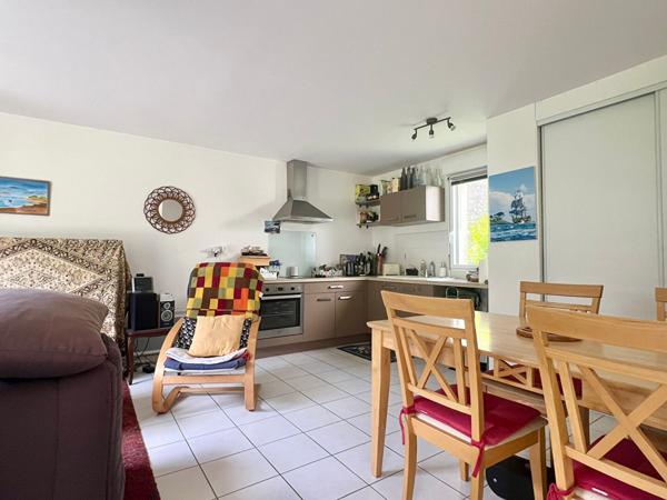 Maison à vendre à Vannes 3 pièces 60m² avec jardin privatif parking sécurisé, proche de la gare de Vannes