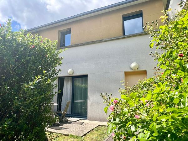 Maison à vendre à Vannes 3 pièces 60m² avec jardin privatif parking sécurisé, proche de la gare de Vannes
