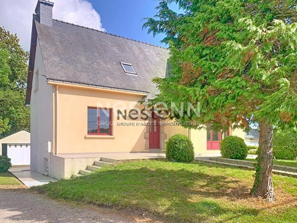 Maison familiale 5 chambres avec garage à vendre à Marzan