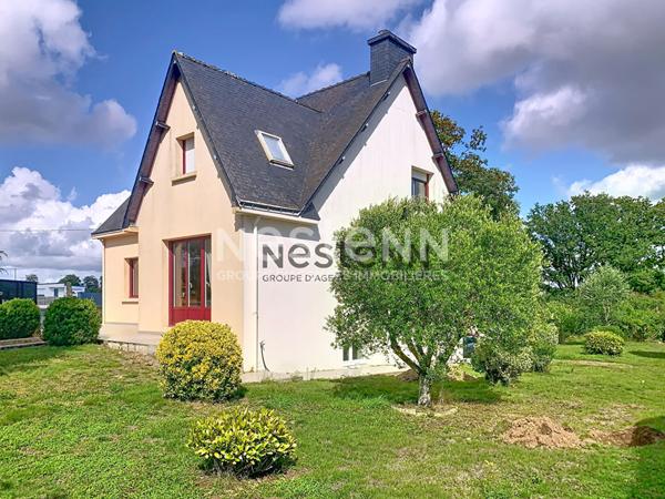 Maison familiale 5 chambres avec garage à vendre à Marzan