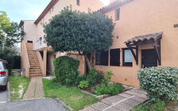 Appartement à vendre    2 pièces • 40 m2 Le Pradet