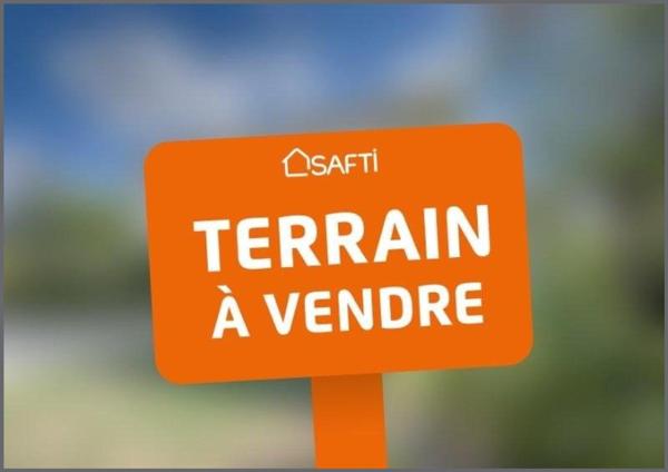 Terrain à bâtir.