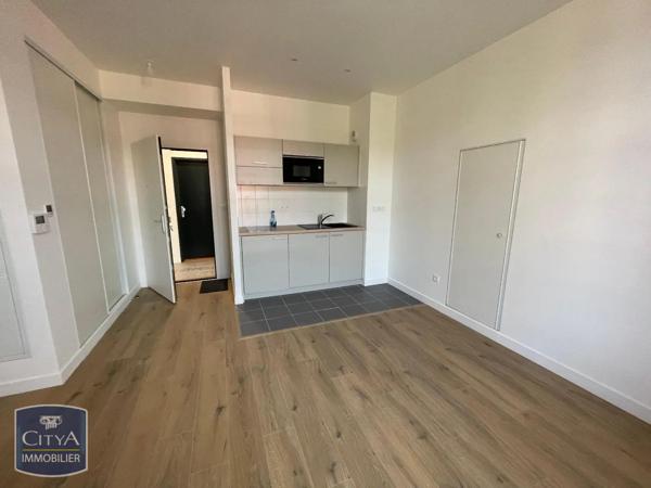 Appartement à louer 1 pièce 30.54m² Arras (62000)