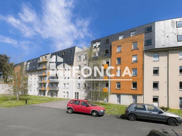 Location Appartement 4 pièces 82.5 m² - ENTREE A Limoges 87000