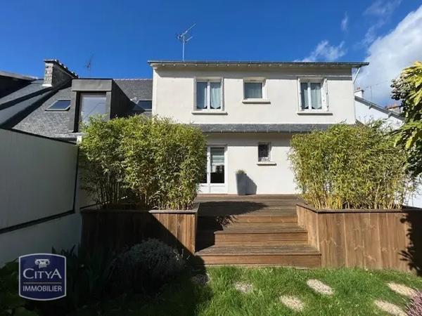 Maison à vendre 7 pièces 167m² Saint-Brieuc (22000)