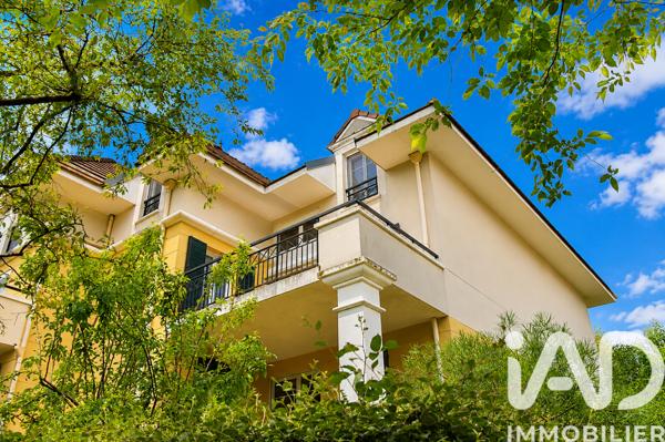 Appartement à vendre 4 pièces 90 m² Émerainville
