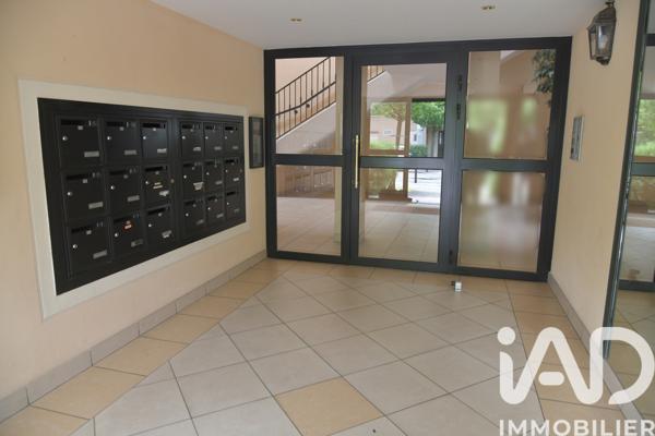 Appartement à vendre 4 pièces 90 m² Émerainville