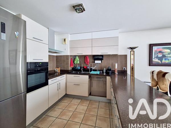 Appartement à vendre 4 pièces 90 m² Émerainville