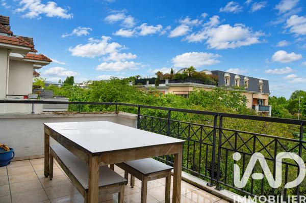 Appartement à vendre 4 pièces 90 m² Émerainville