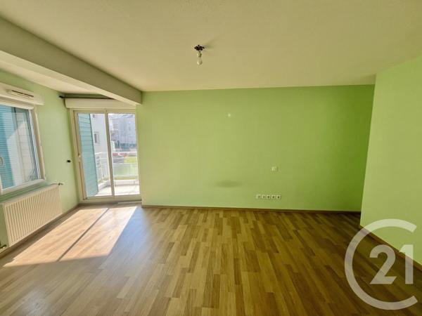 Appartement F4 à vendre  4 pièces - 101,25 m 2   PAU  - 64